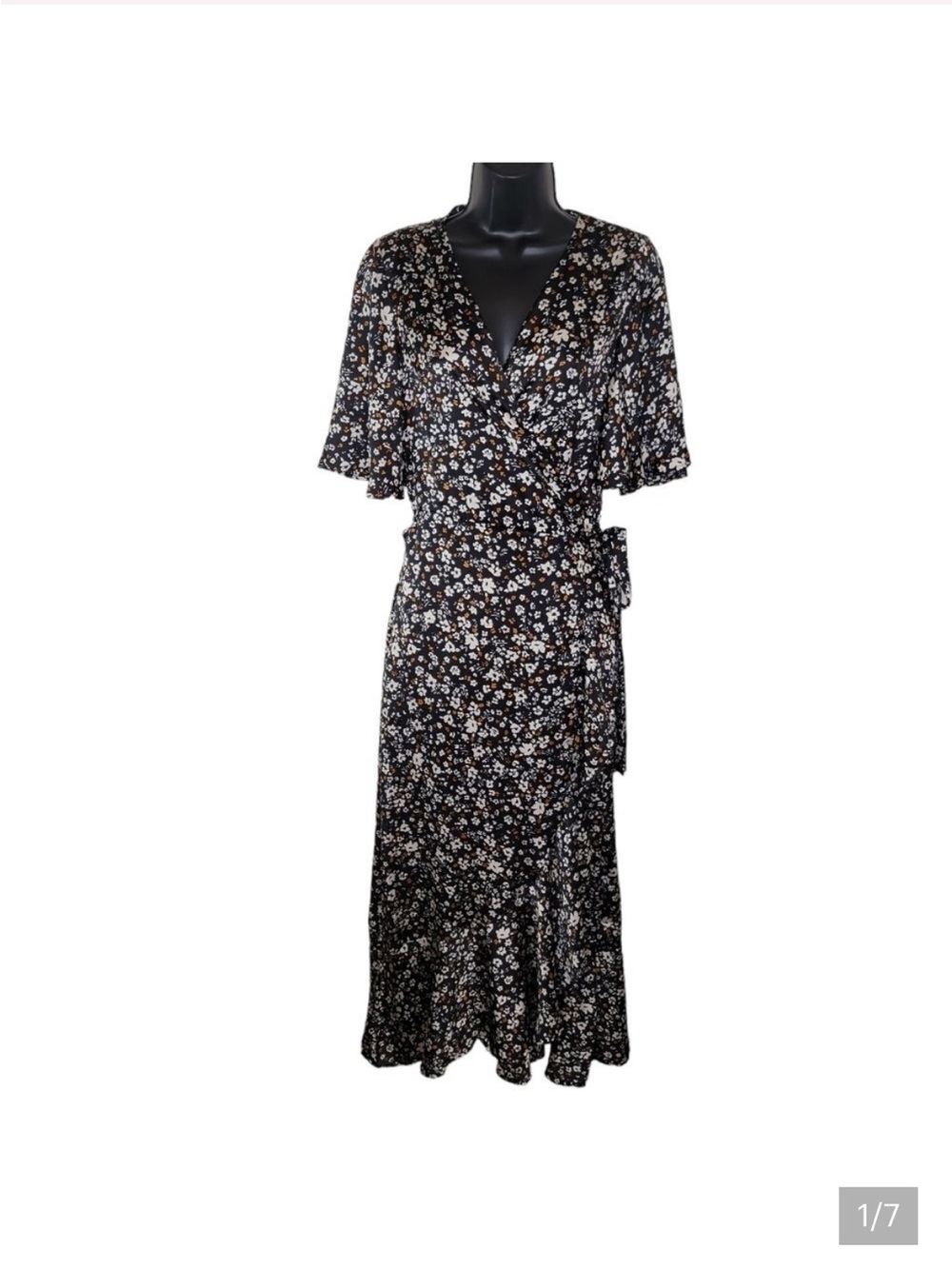 Dress Forum Los Angeles Floral Wrap Dress Size Large